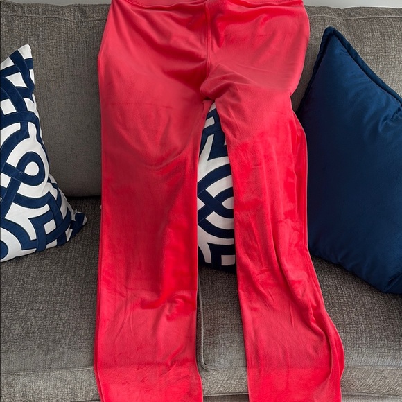 NWT Lilly Pulitzer Dorsey Velour Pant in Ruby Red Sz XL - Picture 4 of 5